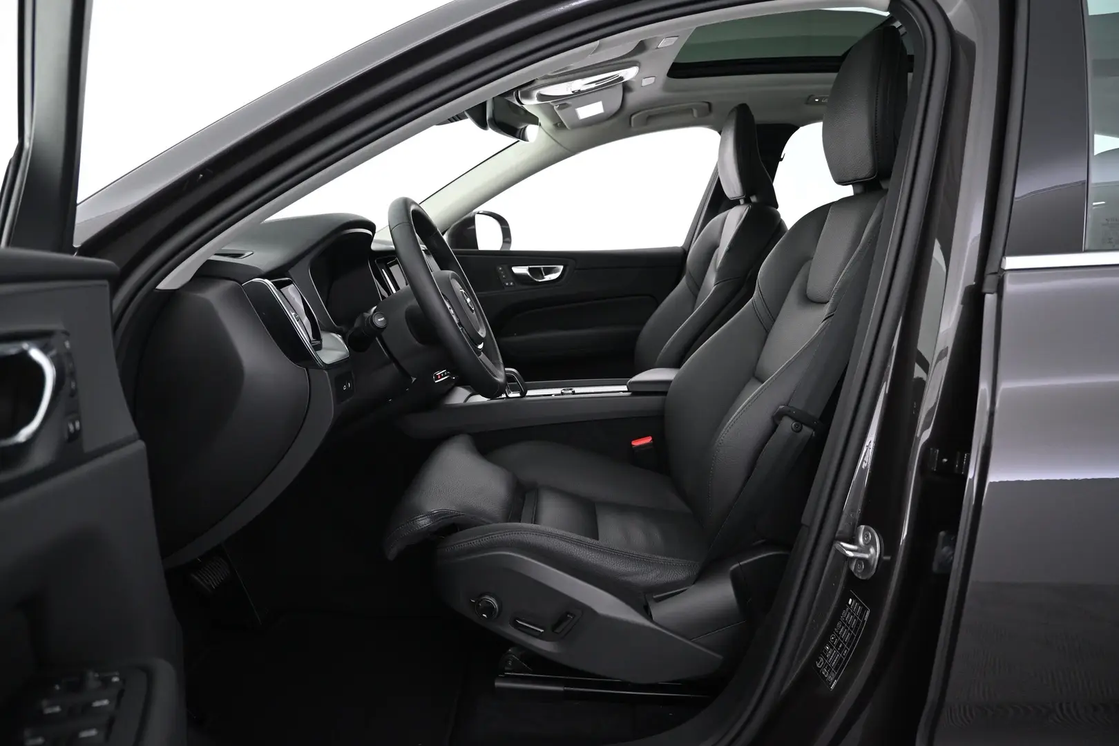 Car Image - 2KgnqURdTeaZO94VLcQbz0