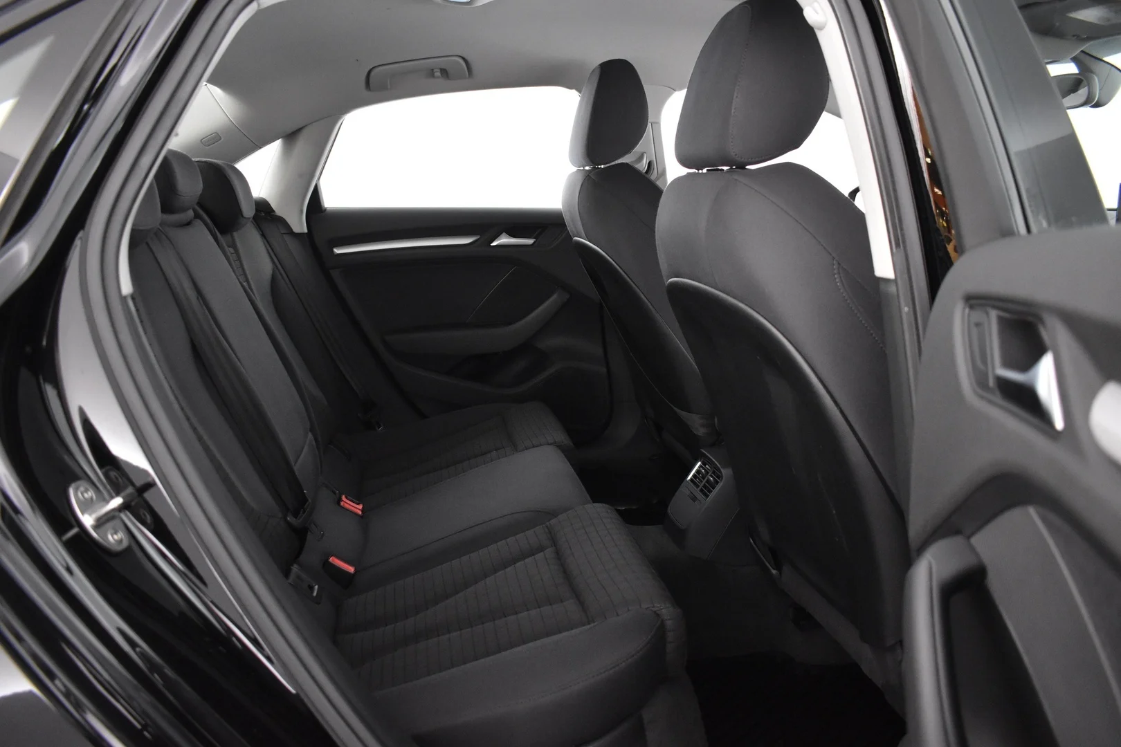 Car Image - 5c9MPwwGquQmJR08Gvpllw