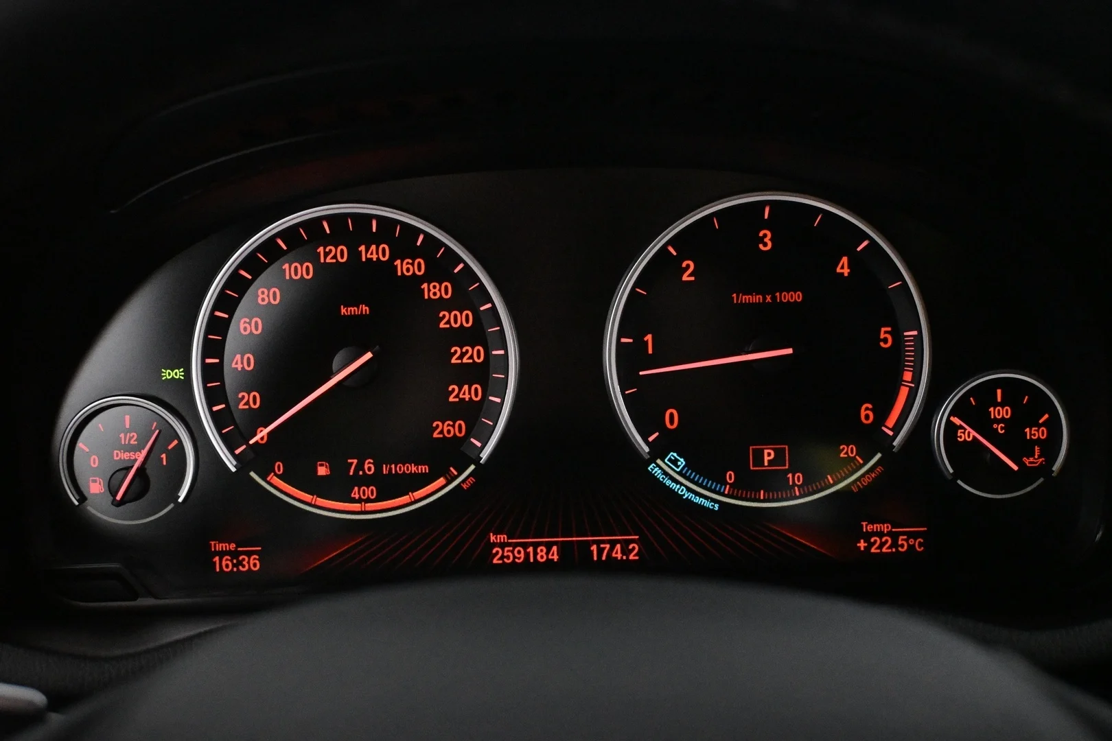 Car Image - 5f0OYZyuHLEblWWpumDCFo