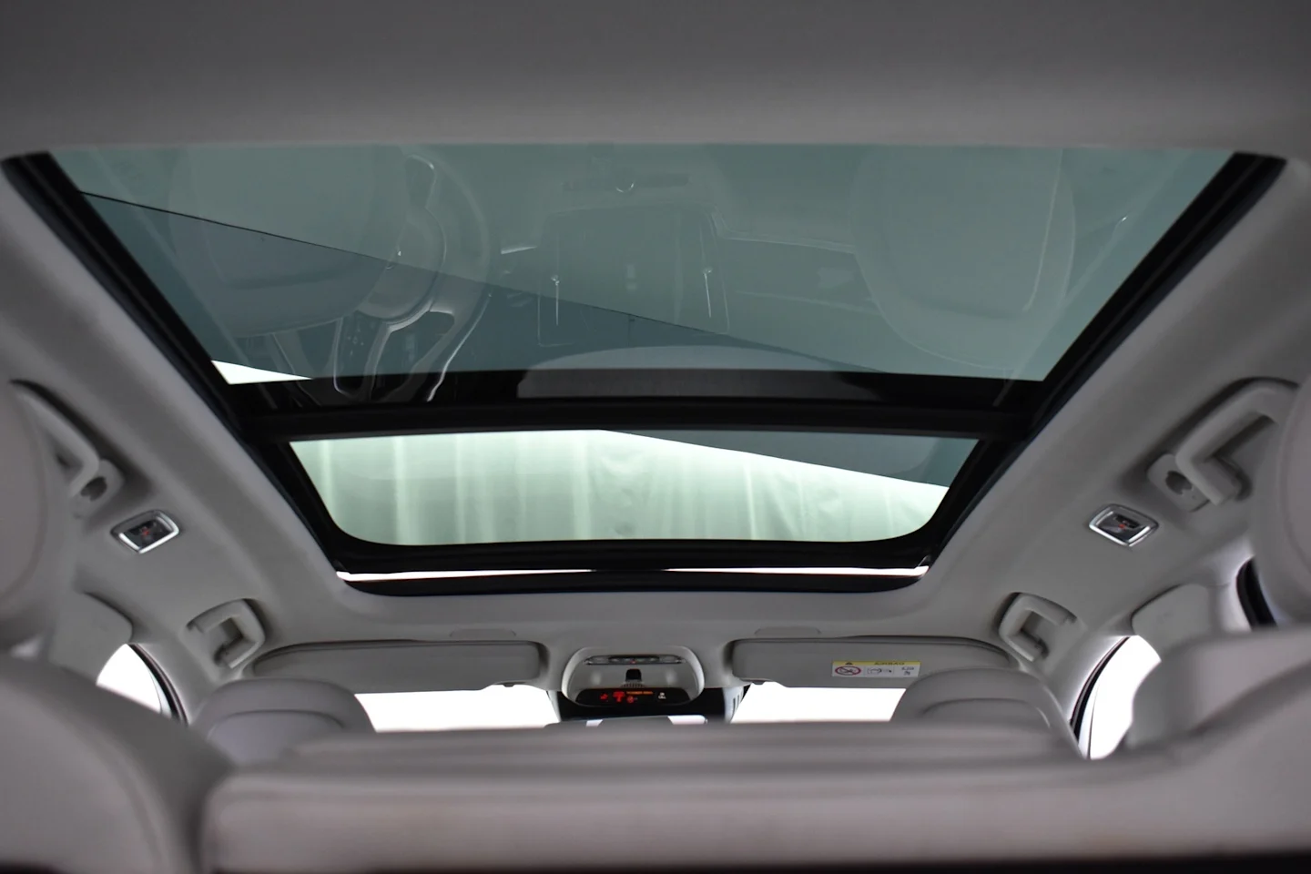 Car Image - 1umInfFIOgBBtUZnTUPfAx