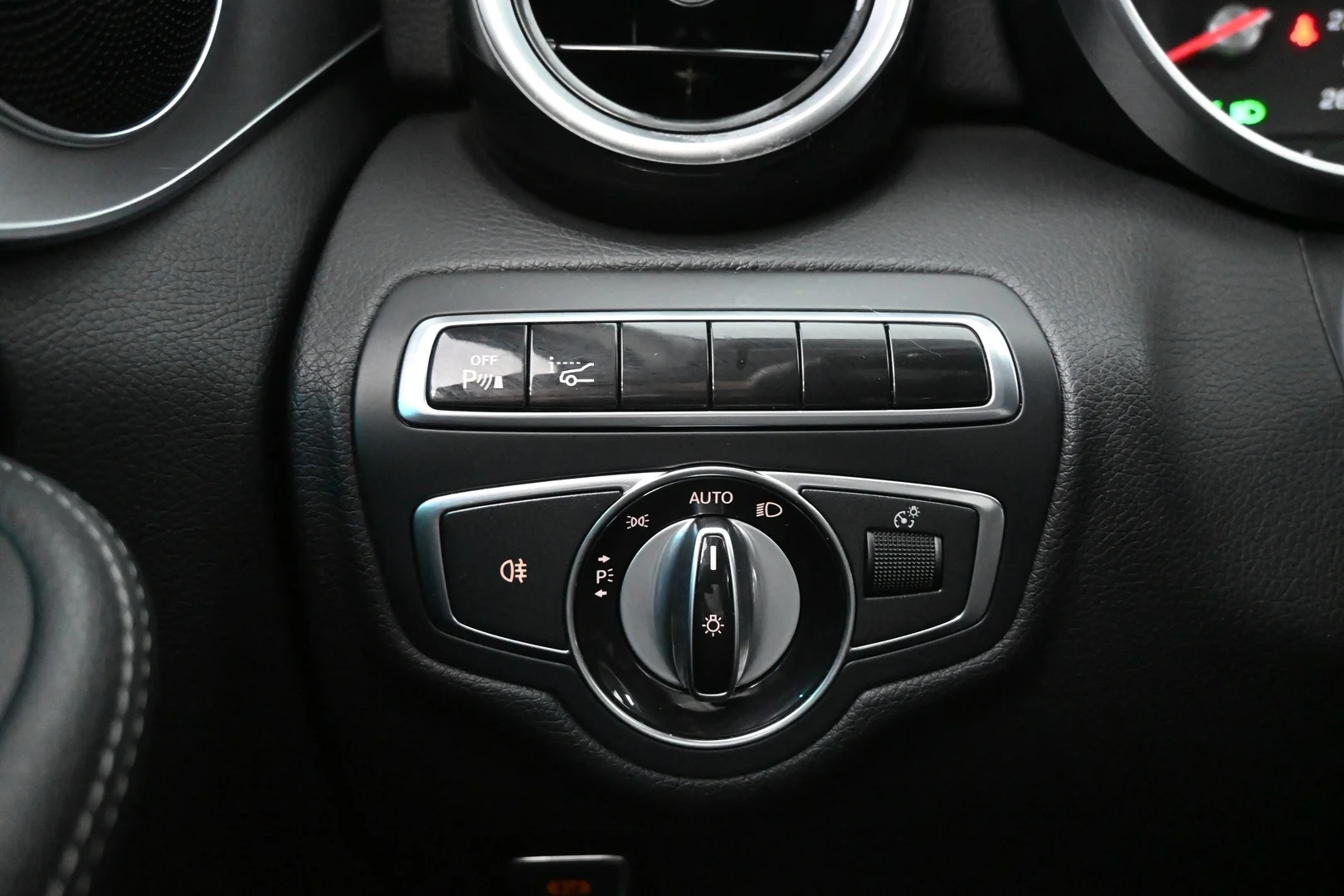 Car Image - 5AK5kngv2ePIOLjSp6BAri