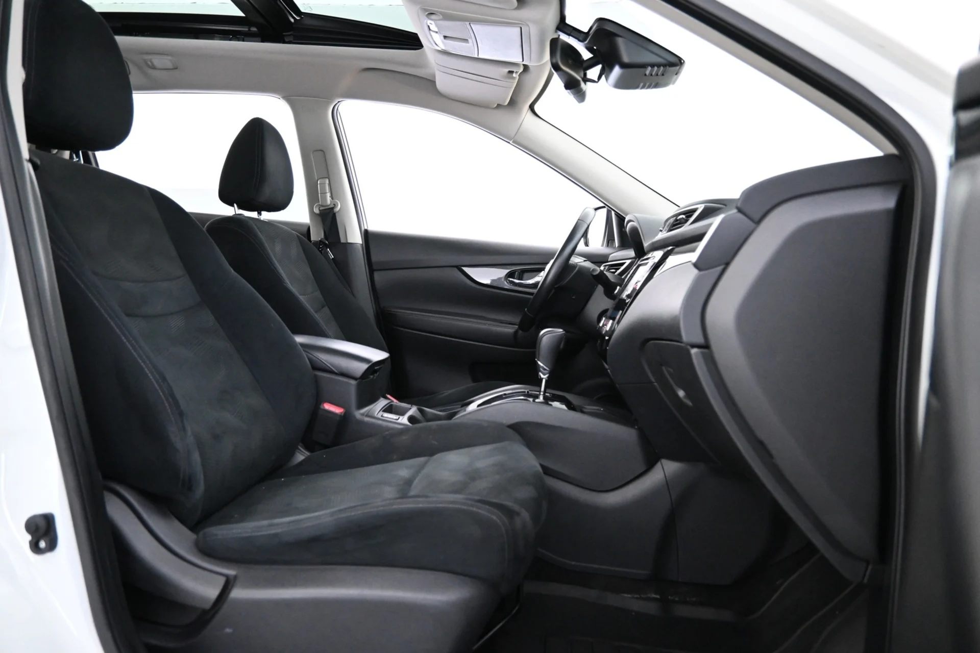 Car Image - 66HQGCCnRbboCxUehqqOpq