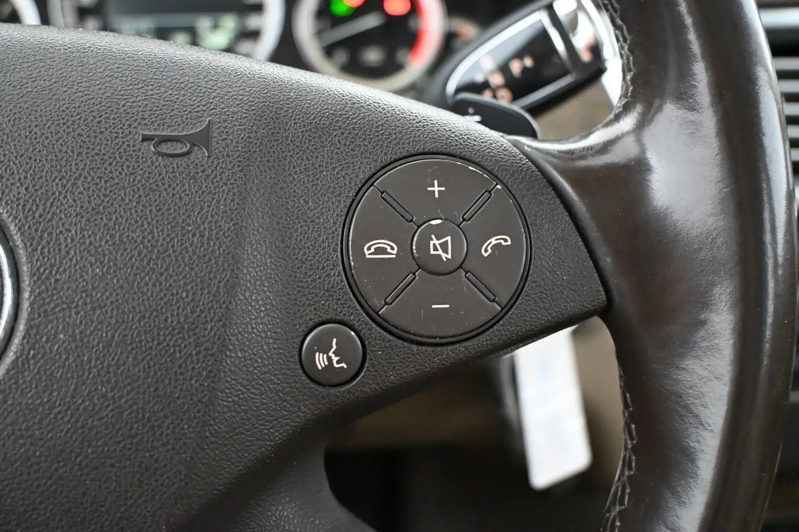Car Image - 3o3WWf0MWJ7k0dTKfJ0Agv