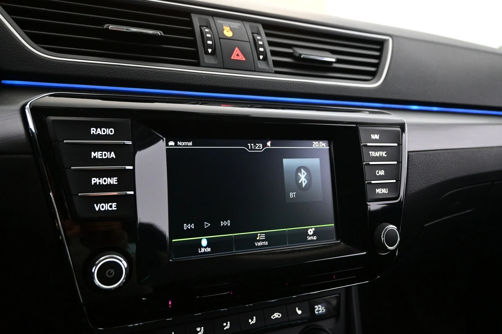 Car Image - 5RikyKC4zZSYWyjH7PPVjT