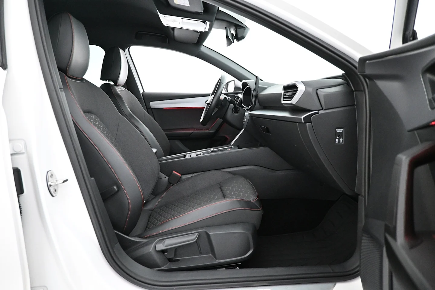 Car Image - 4TeqI5VuARYixxyo4q6mTP