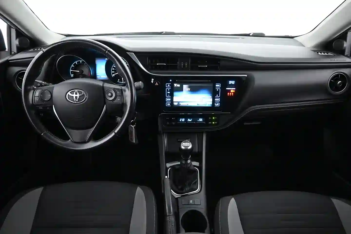 Car Image - 6TCbVdAC4Eo4fO8o5FP5La
