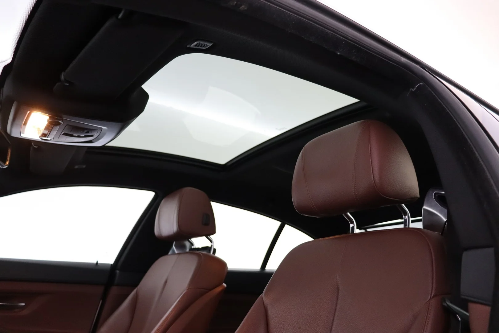 Car Image - 2KByGIGQbSs2XY2QEYMzuK