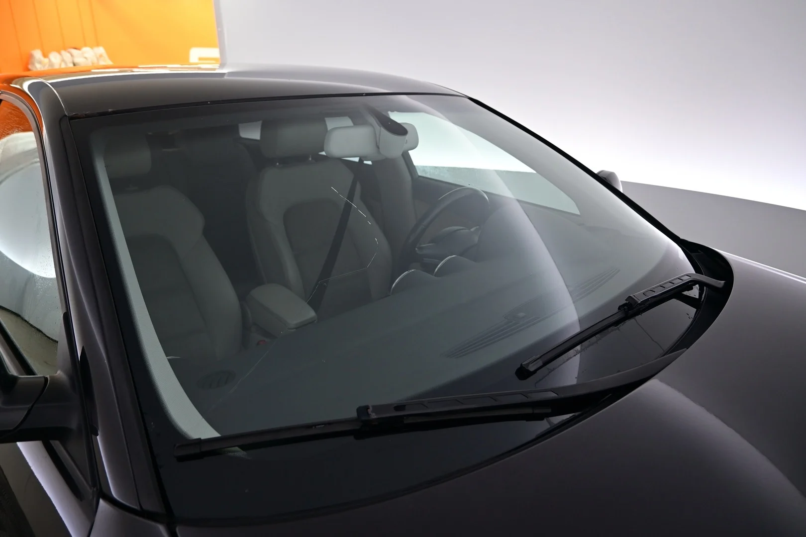 Car Image - 6D4QNfOpc7V3AVfXlB1wYA