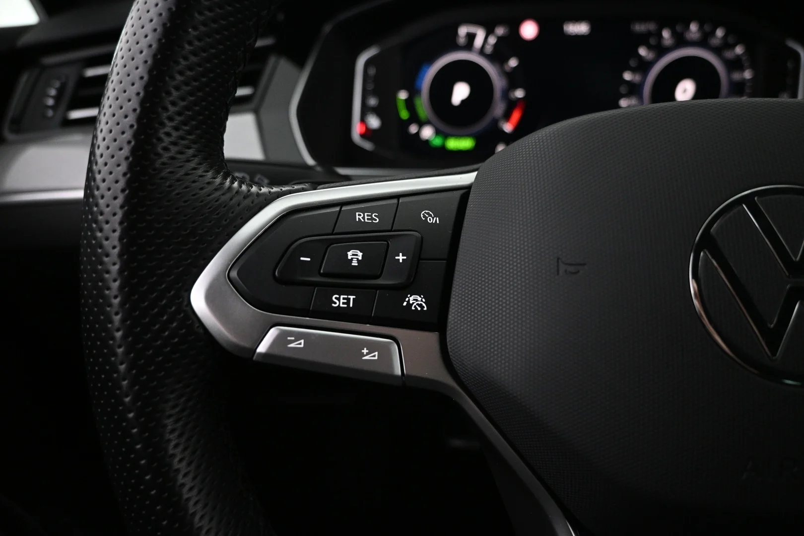 Car Image - 63Ew2Qqbgda5EmVkZV22ju