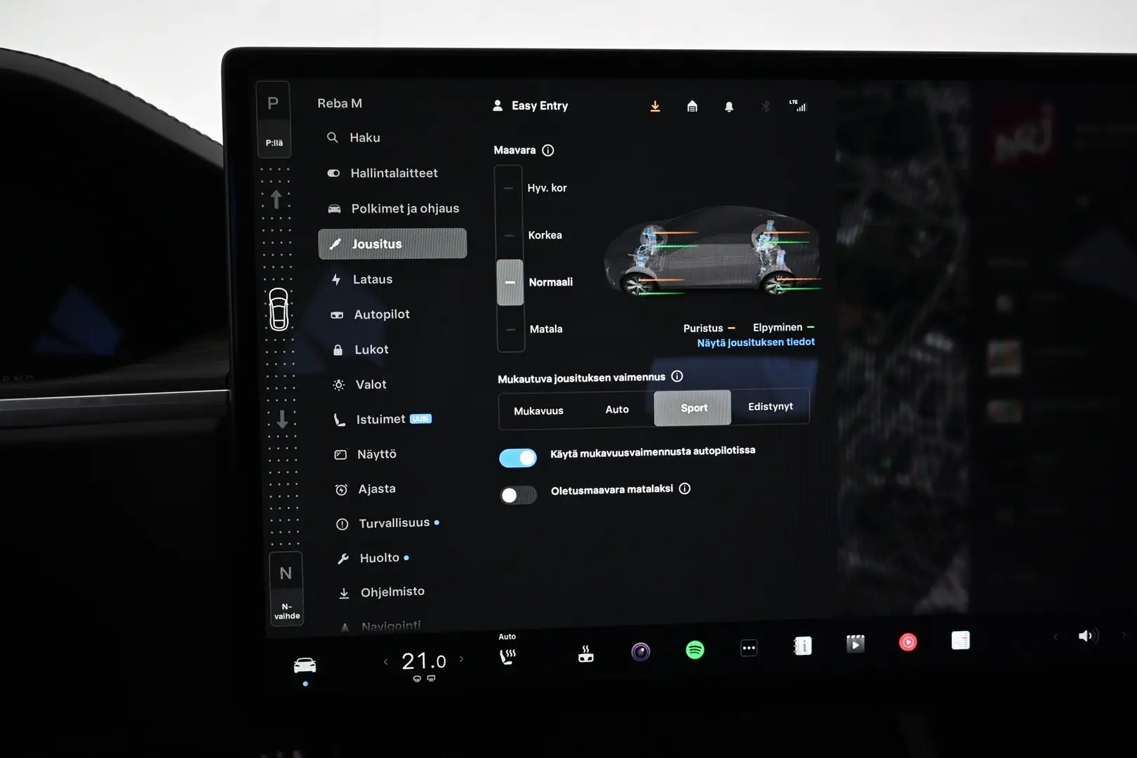 Car Image - 7kbRt0kGRE7isqF990QnTN