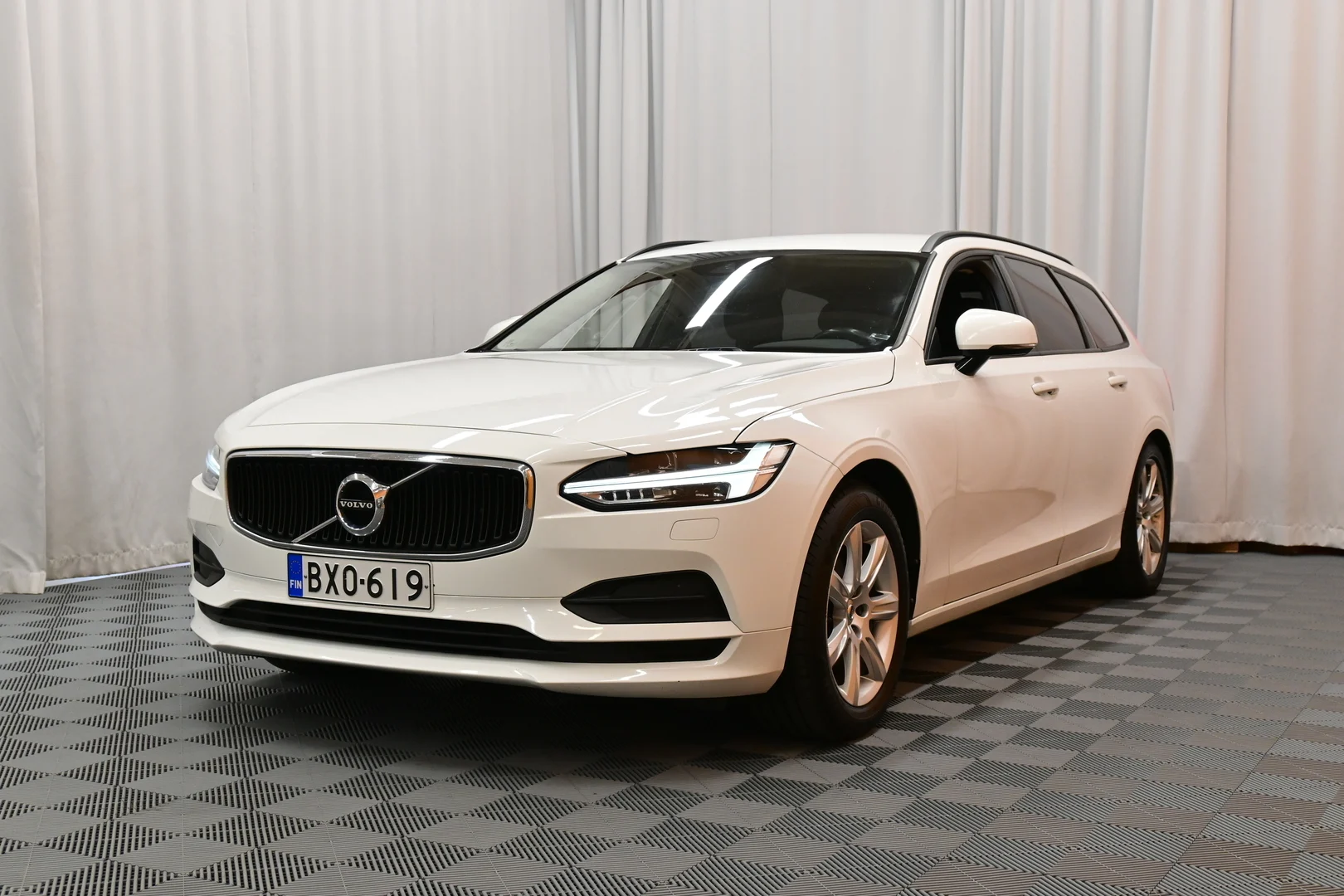 Car Image - 1hKVfHFJvpkeqM7J2w7Dgq