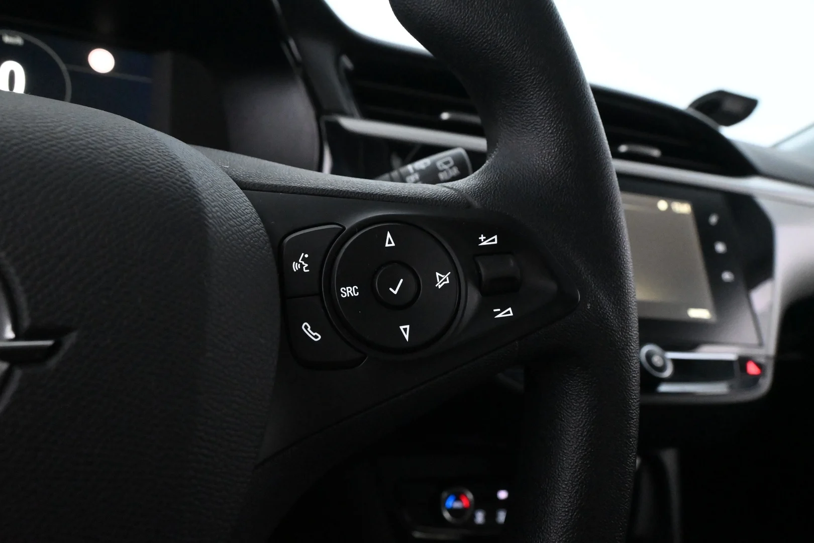 Car Image - 7c6NwhTlk3MP84xzoscvtU