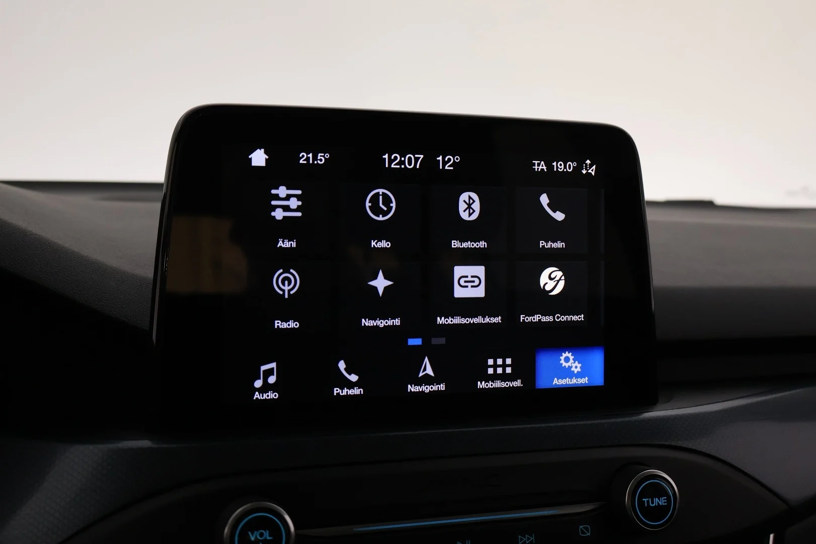Car Image - 4qaYfWlxET0uqD8QRV9X5N
