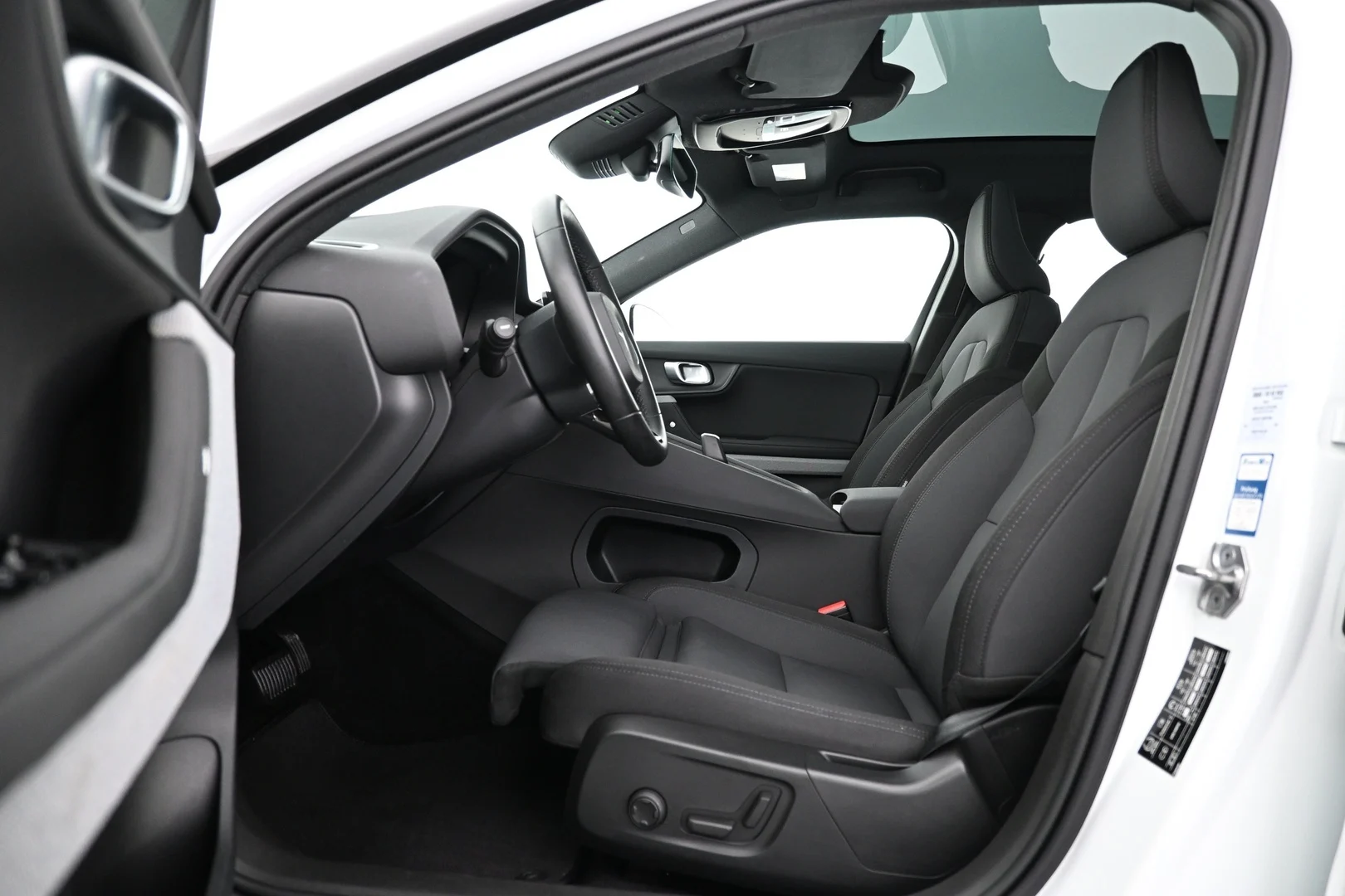 Car Image - 6Zkq4k4FleUAPPI4Eiml9k