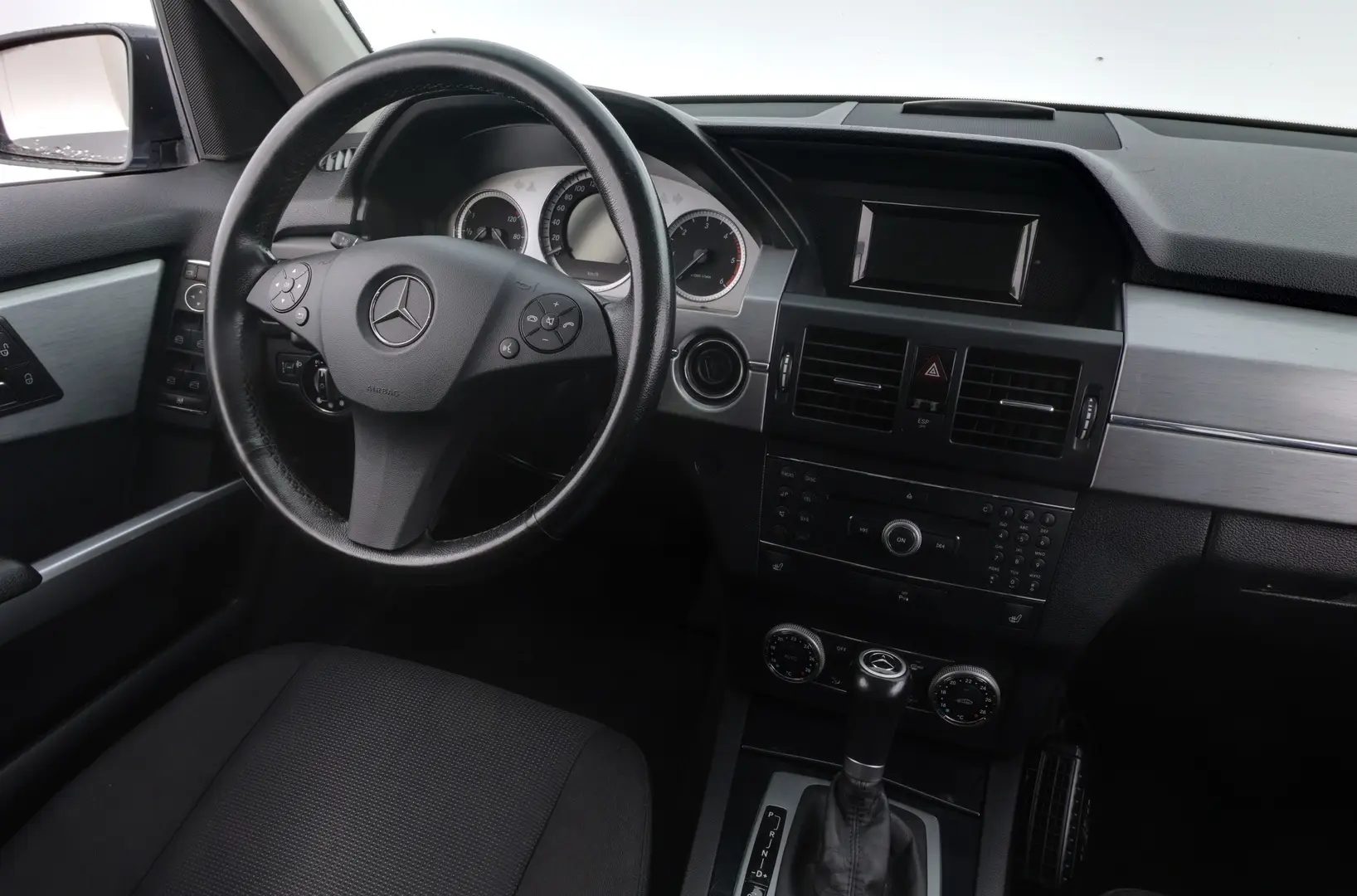 Car Image - 4qOzHF9xYOpYHP9cFv2Tqm