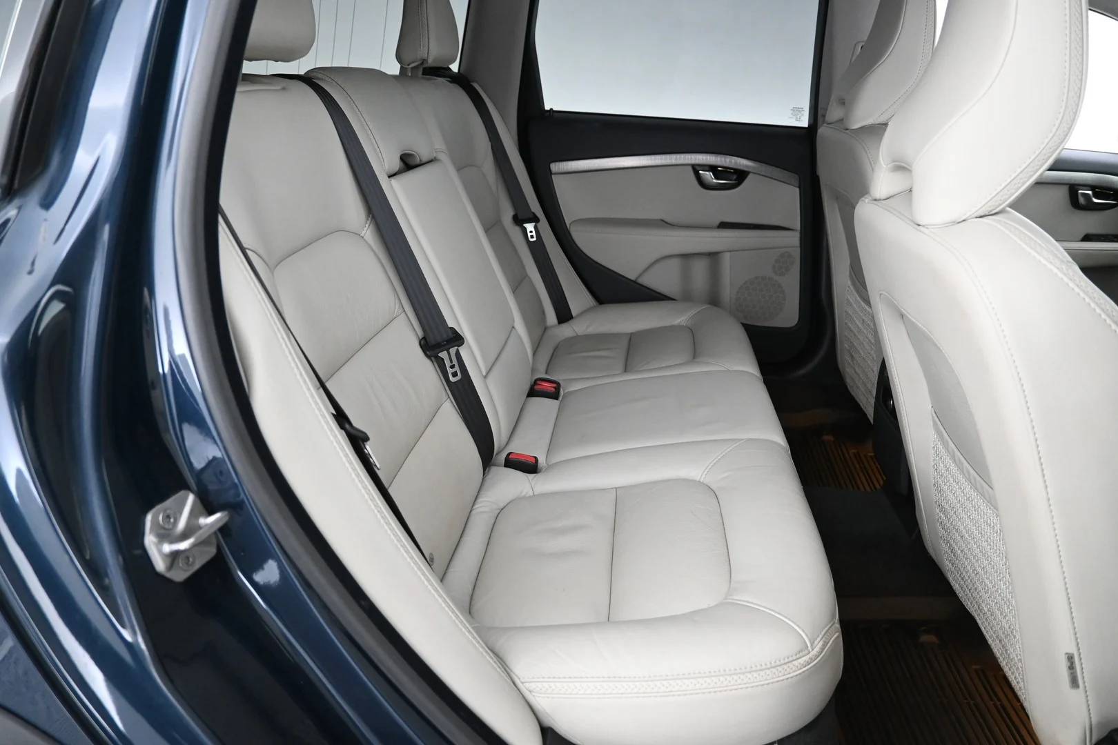 Car Image - 1GA5EvchezjhOGGxhpwfaB
