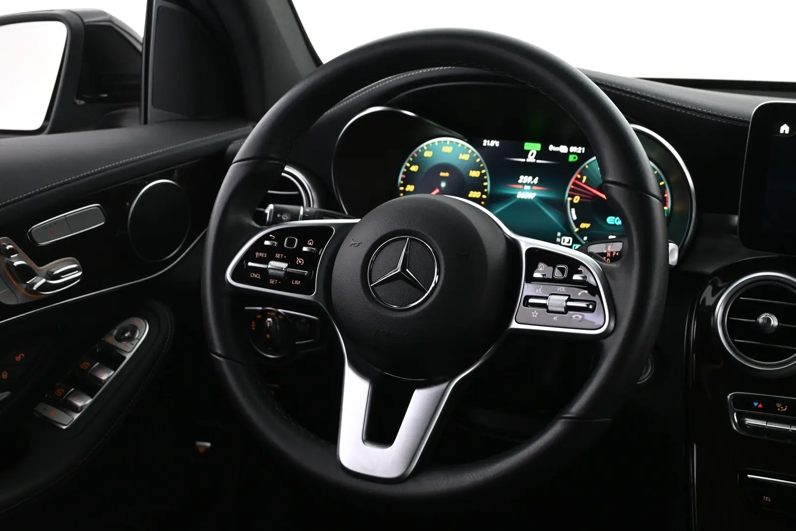 Car Image - 6H2r5xwdSU8rhUpXaard6D