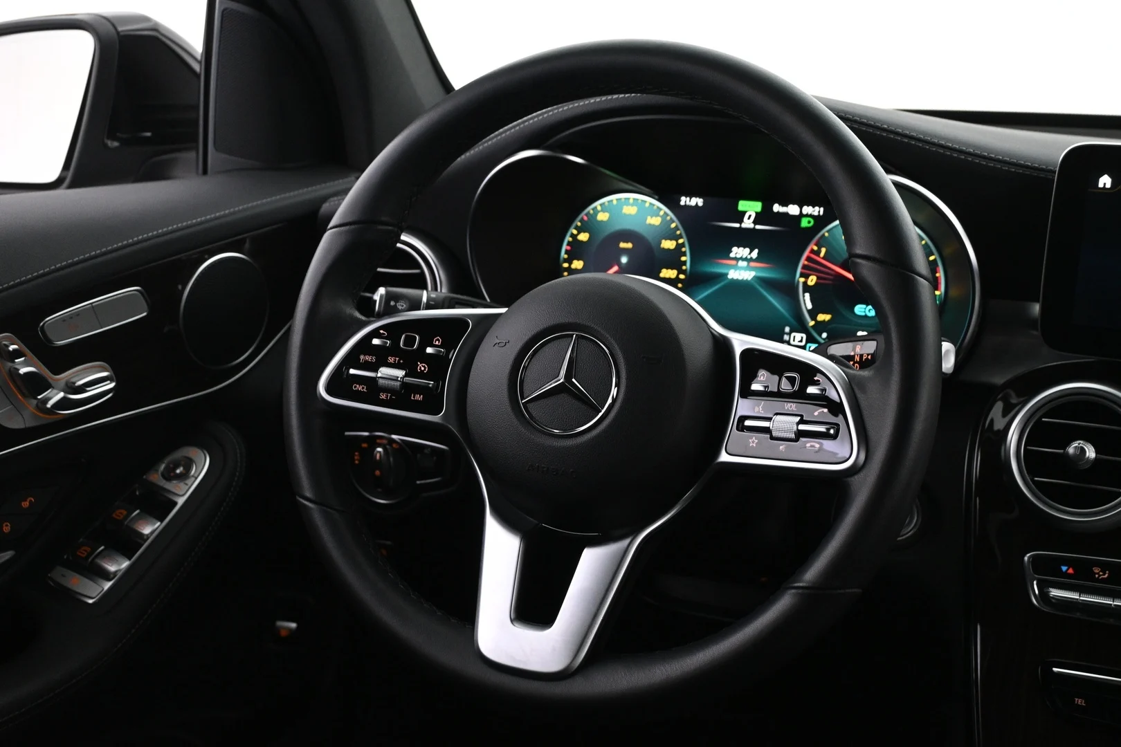 Car Image - 6H2r5xwdSU8rhUpXaard6D