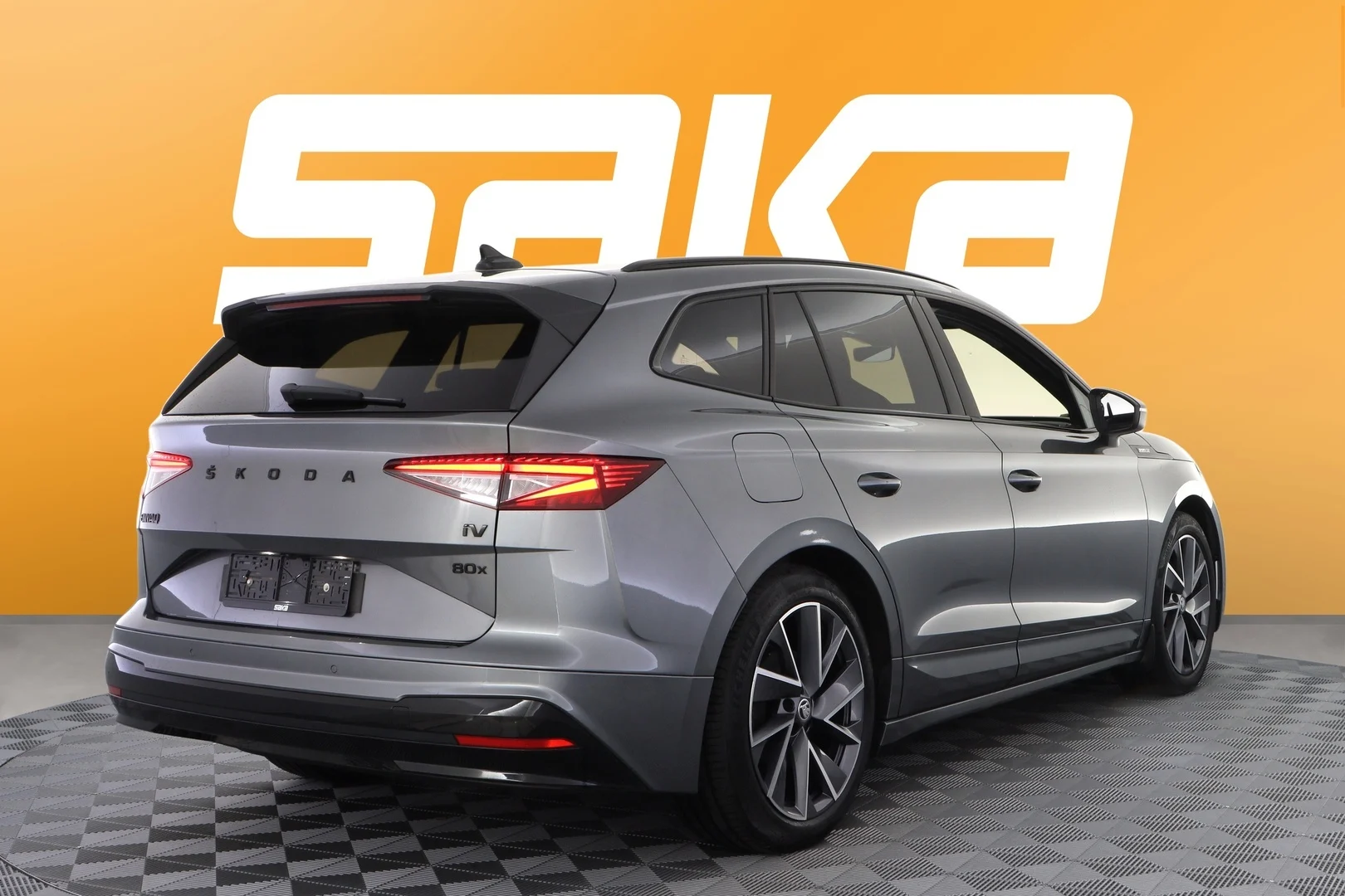 Car Image - 41FhQvNMC29ijJHXqPp1nd