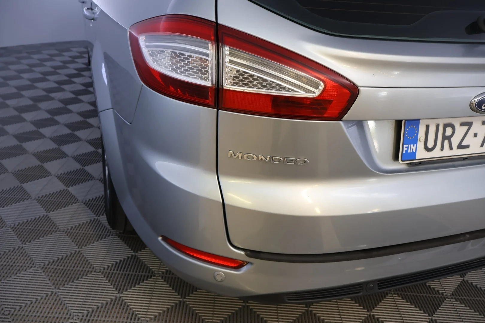 Car Image - vXcW9Znu7BZRGoNUyCR7F