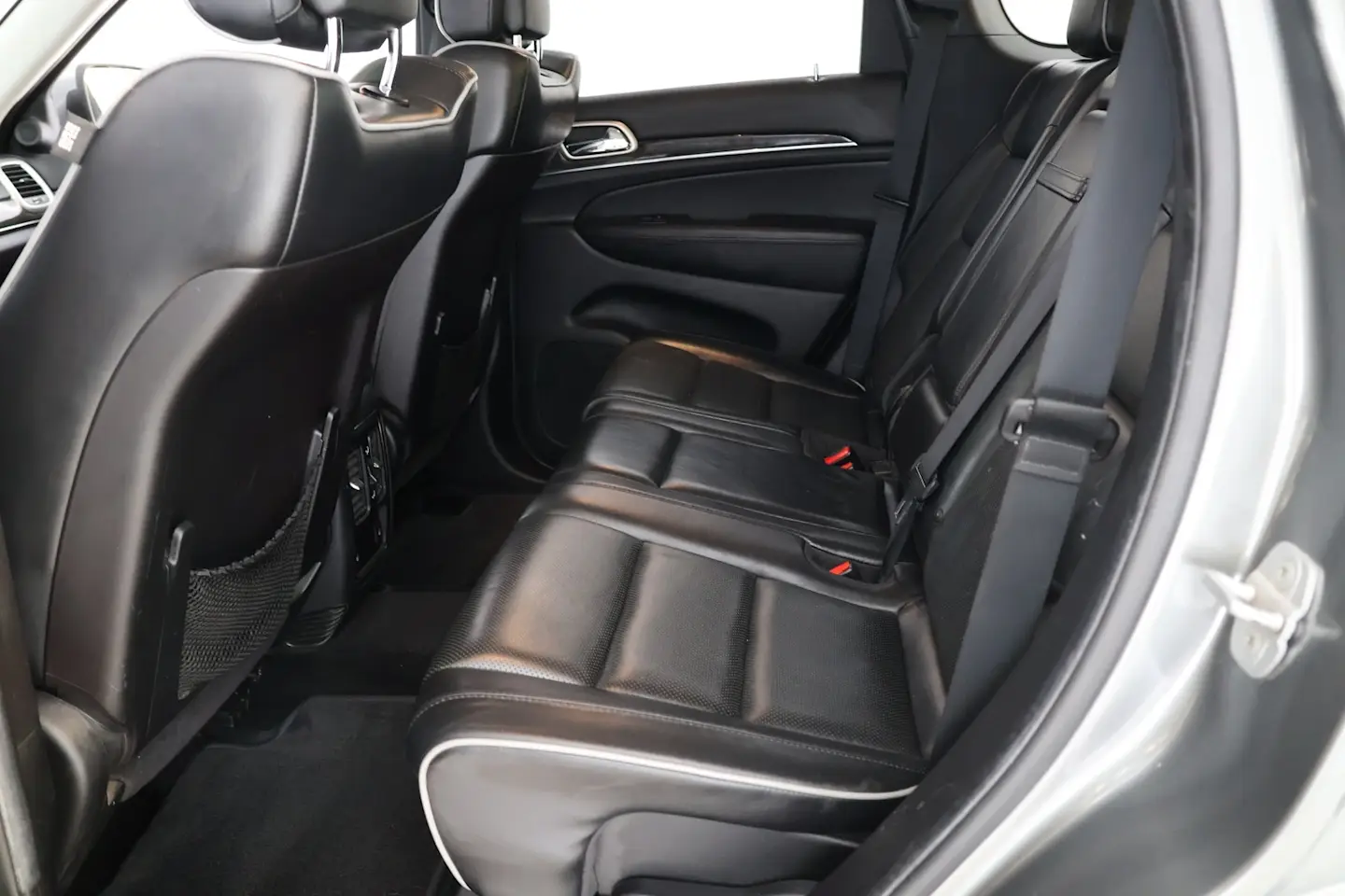 Car Image - 1MnMRlhWkbDMIVkj03IXFf