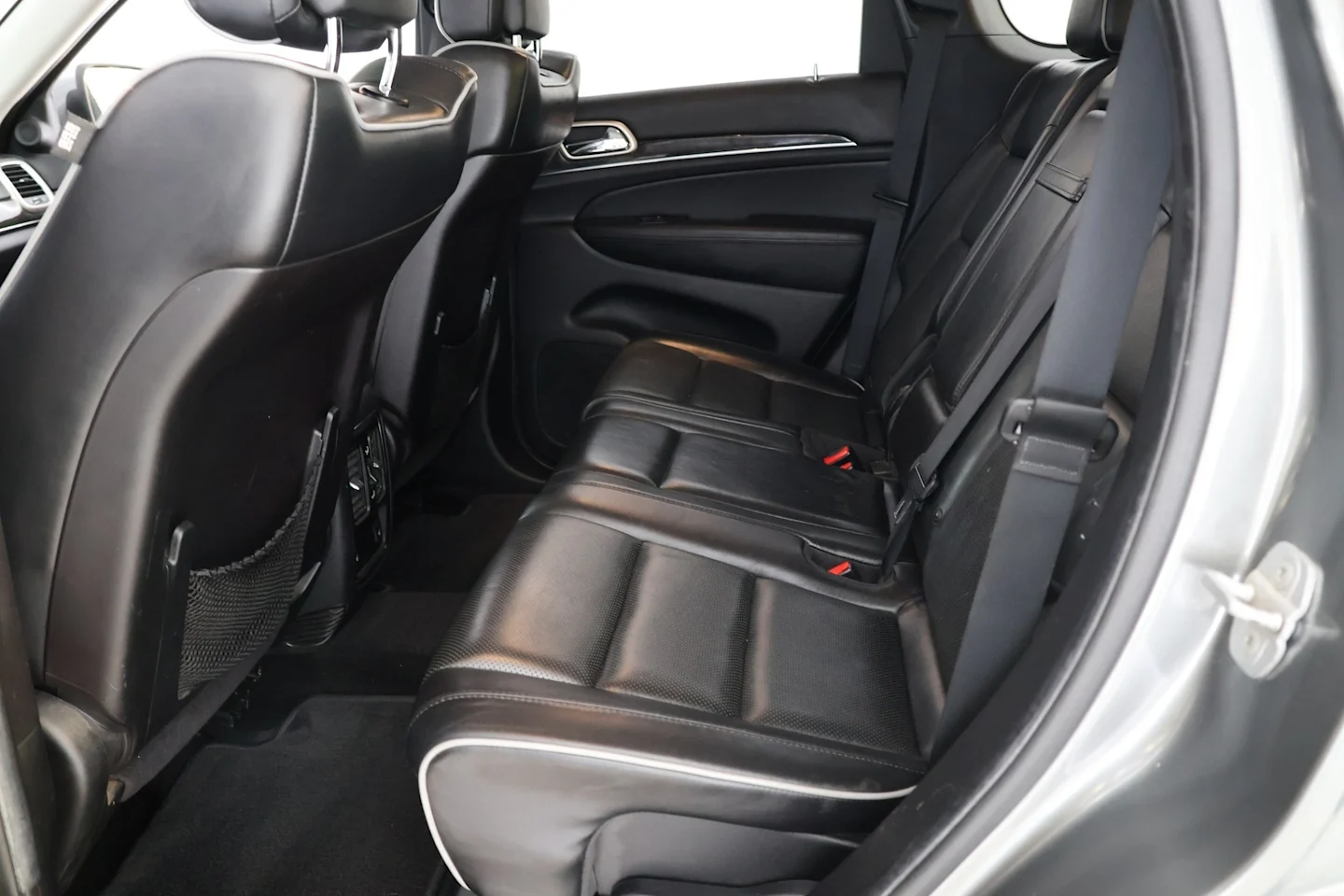 Car Image - 1MnMRlhWkbDMIVkj03IXFf