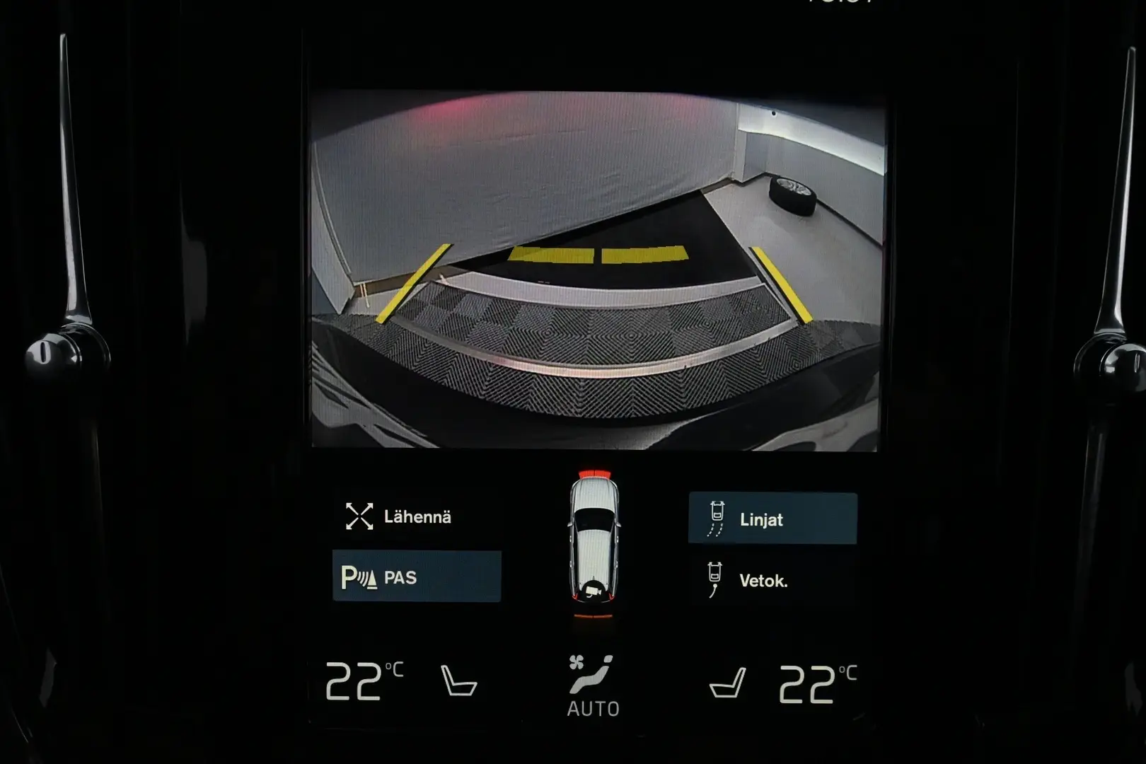 Car Image - 4YhpWxNRu17ubdRyrYm2LP