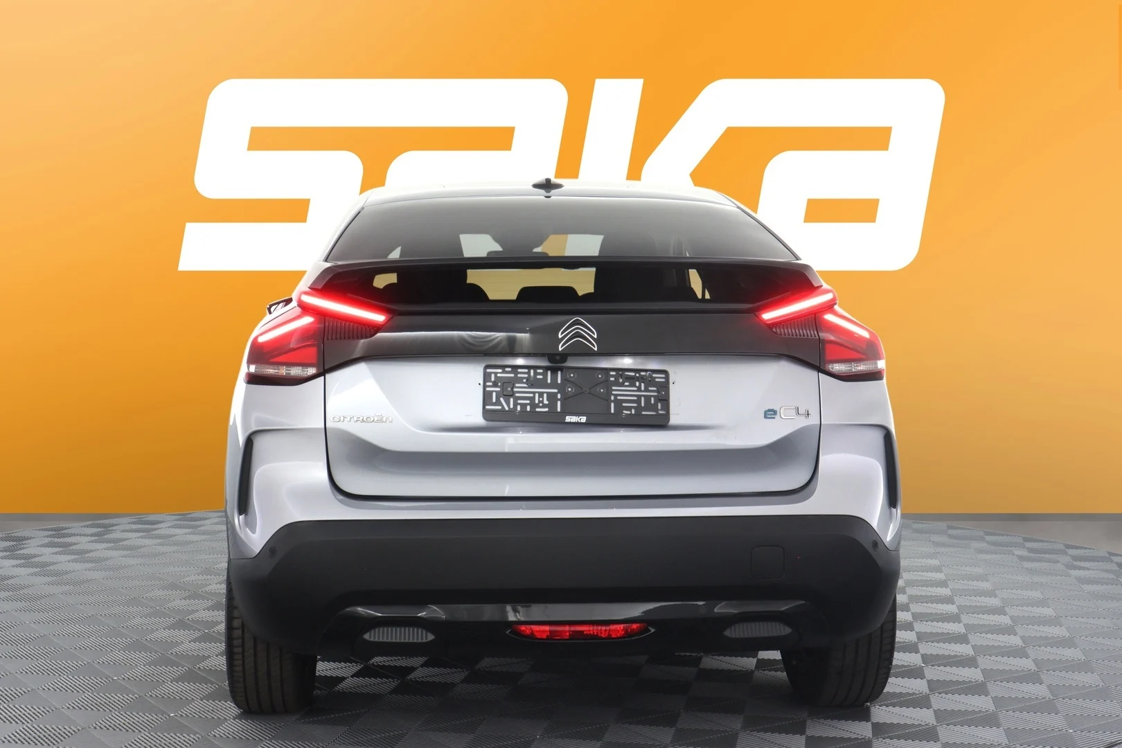 Car Image - 7nGsZryKYXib03CqINPpWz