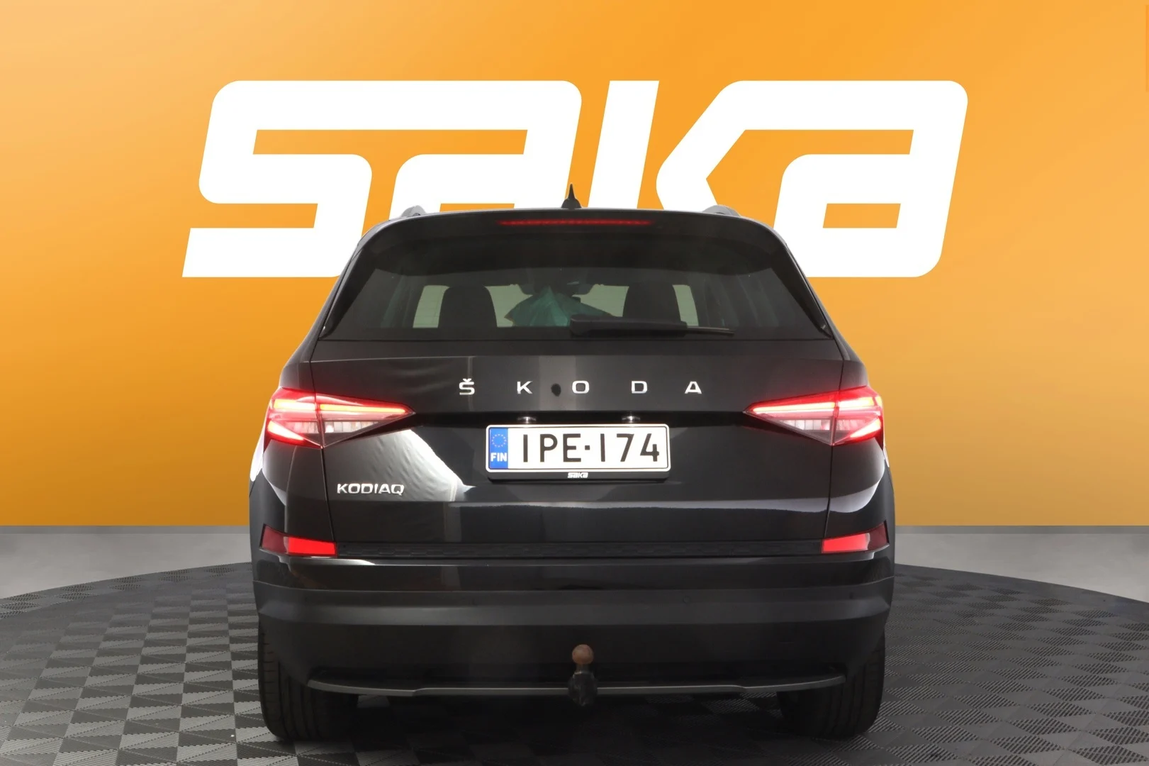 Car Image - 1ZaSqqLj9dmPGvbG4FlckW