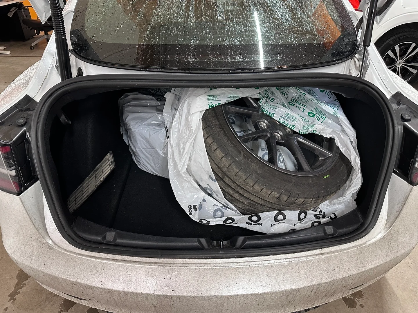 Car Image - 3EDgXyyV5KWLQ7uhy7PRgR