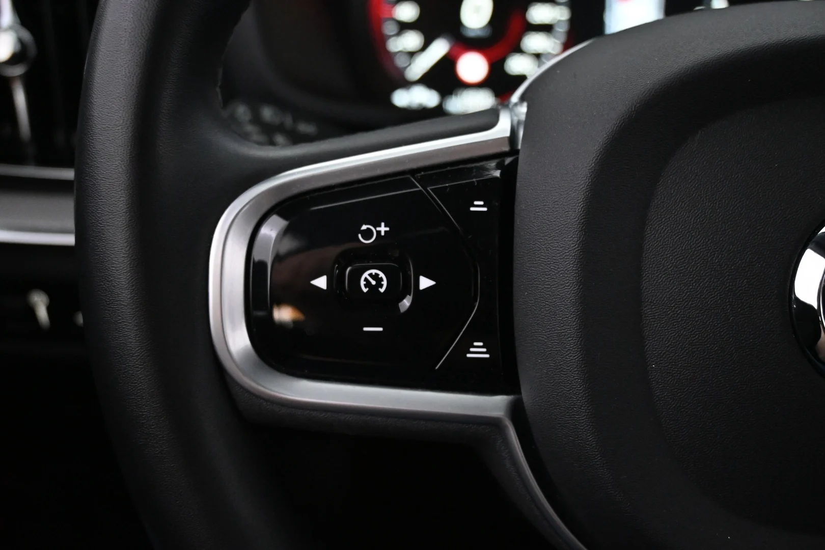 Car Image - 3SVxbfOh7HA7nkTtKdKJWR