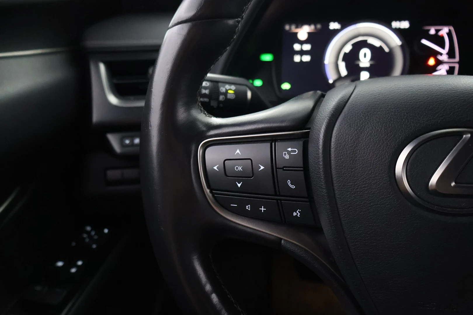 Car Image - 3tGqv8PvOIMirVkJXq7f10