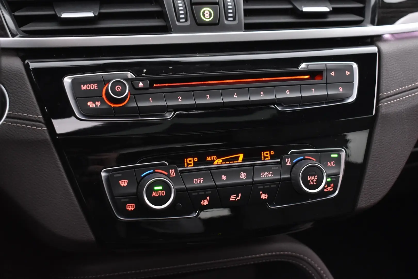 Car Image - kyrYybRT6tqwqqcFAgM7n