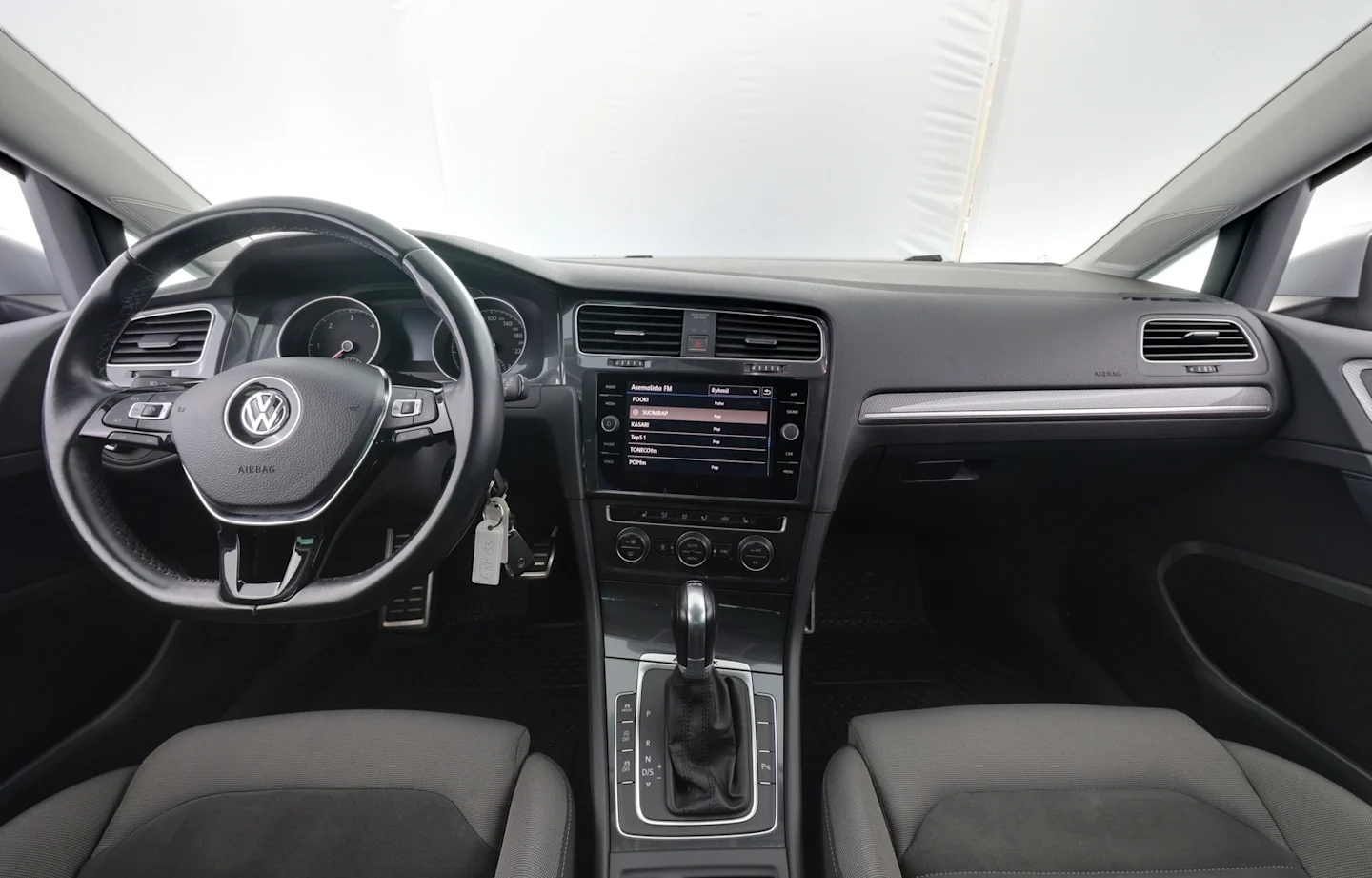 Car Image - 1XzUHb5Dq5cz2GncMDV6JY