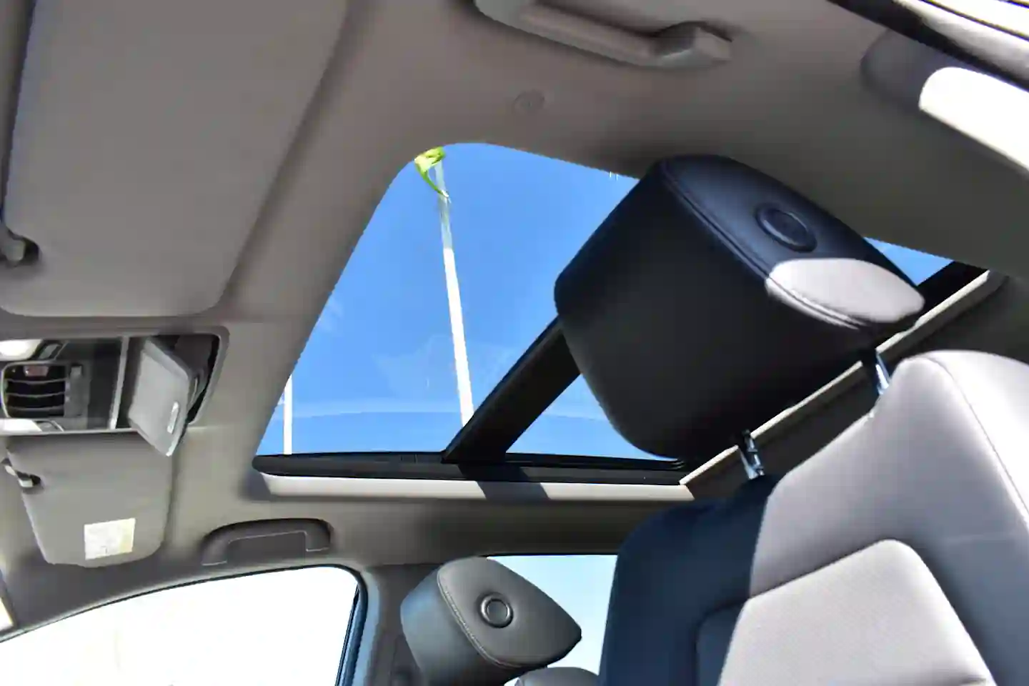 Car Image - 2i6bz0IGKvljibjuciXf2y