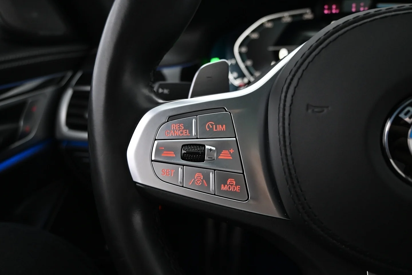 Car Image - 6SmPiGu3f0uVvcStaxfCRD
