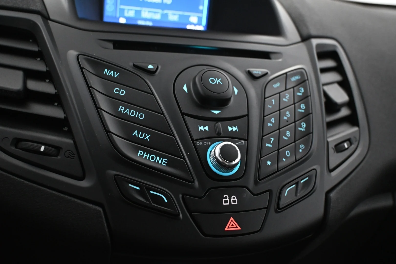 Car Image - 637HVJiGSxvcXECI3fhvBv