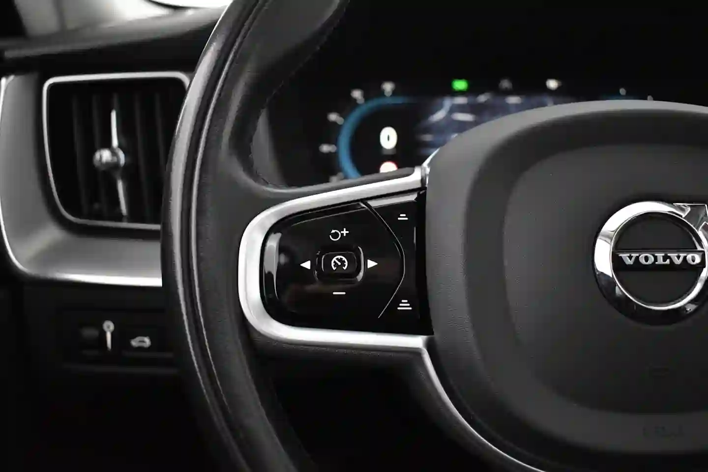 Car Image - 79rHmBjxjFkDAh9uuMyhrk