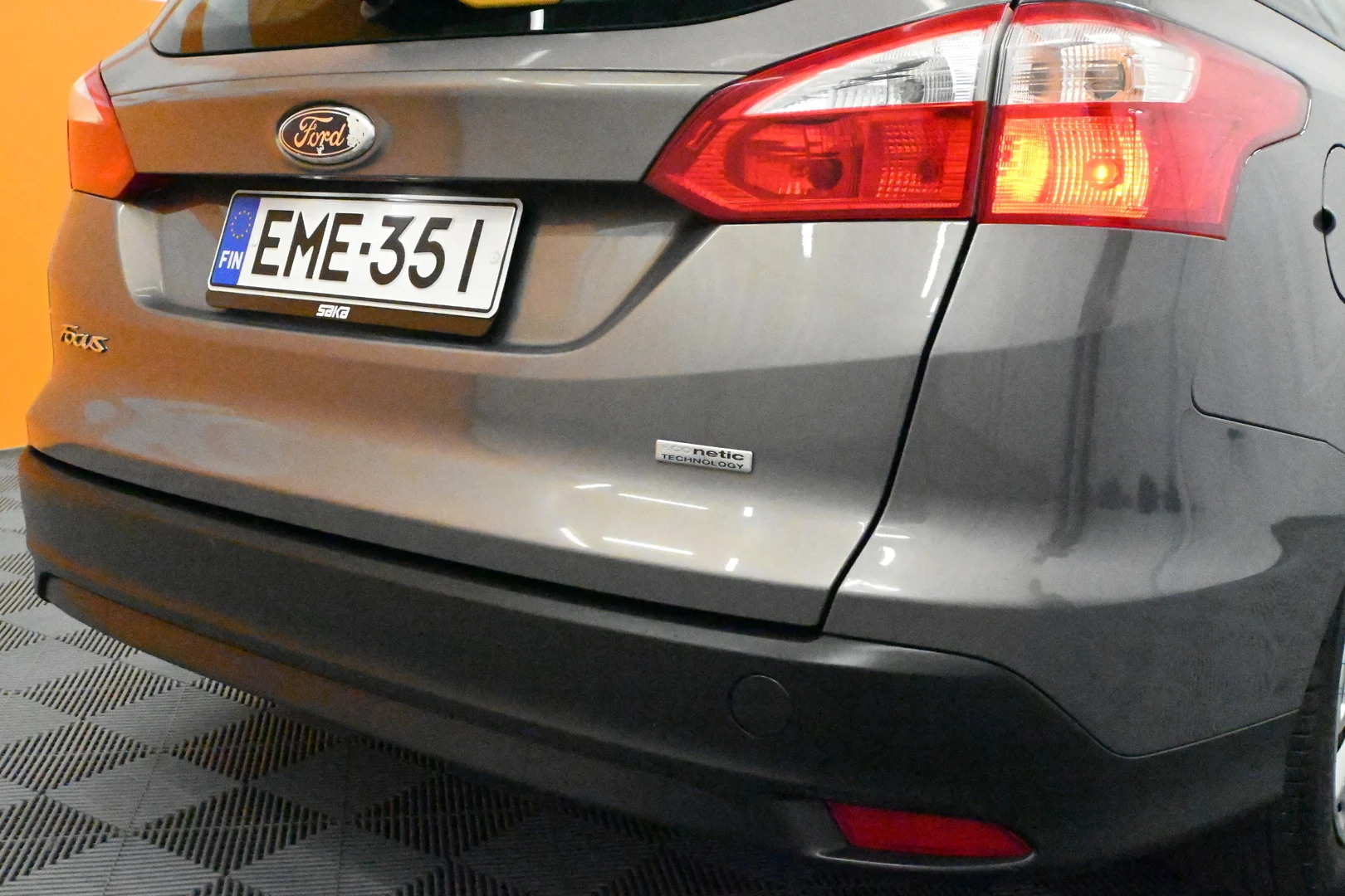 Car Image - 7smQ995Alw49OGR580qBP2
