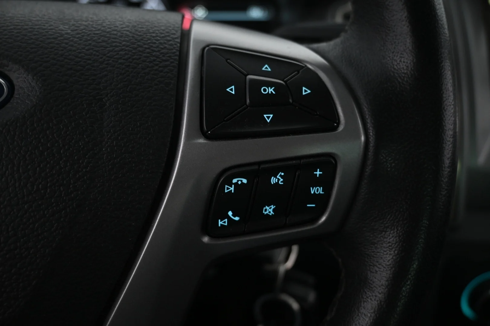 Car Image - 7itlNTRyf6N3o5XzUXWtLZ