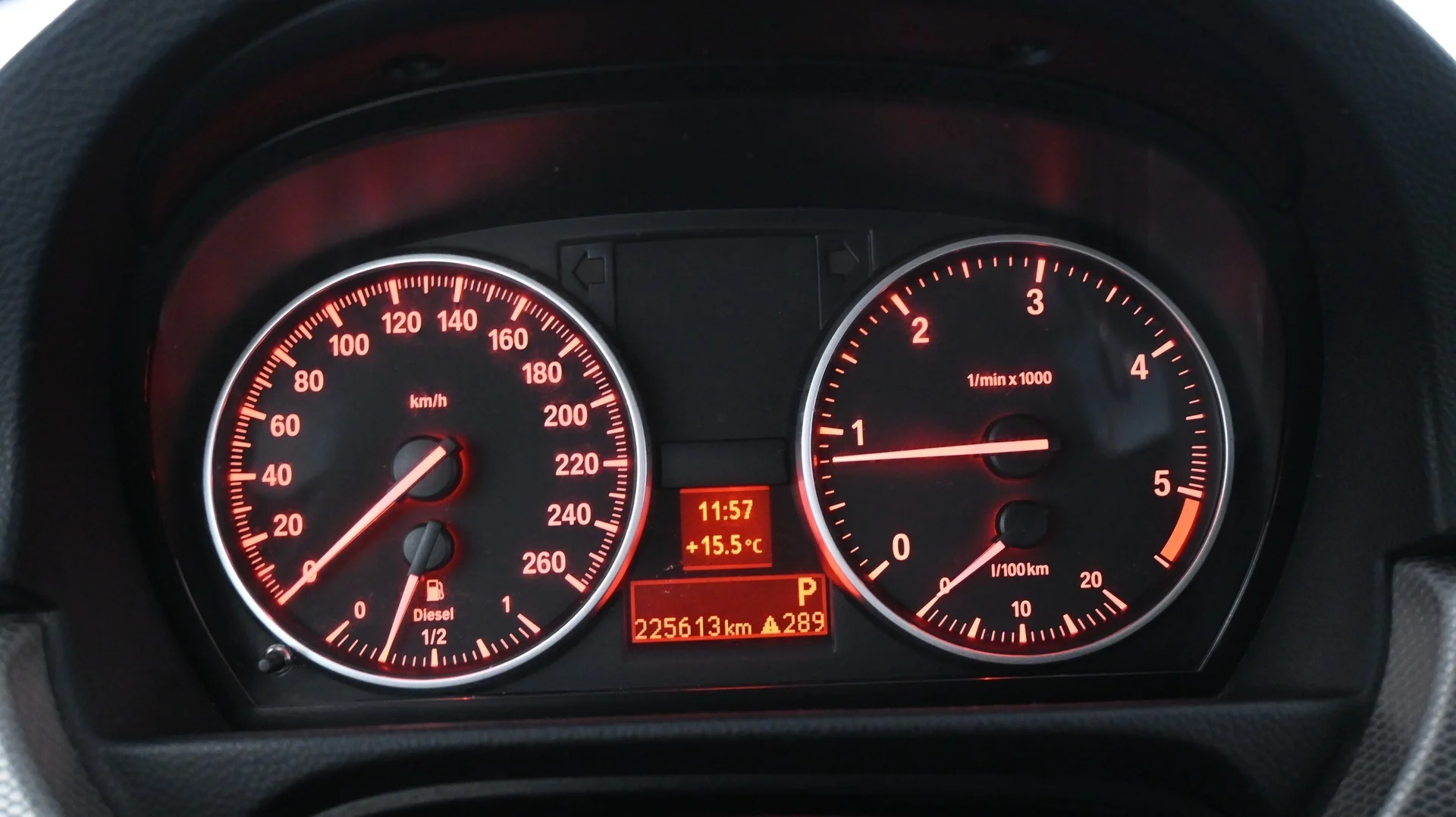 Car Image - 7E0QsYqnnMzt8LCrWxGStc
