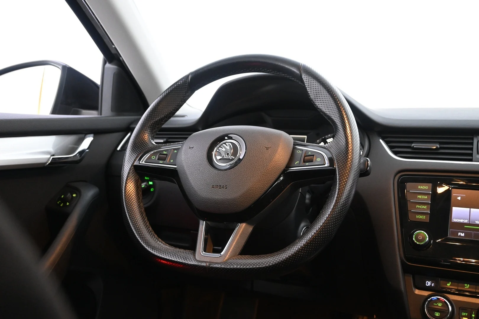 Car Image - 7xfG6Q36RkBtE0JM9B11Ft