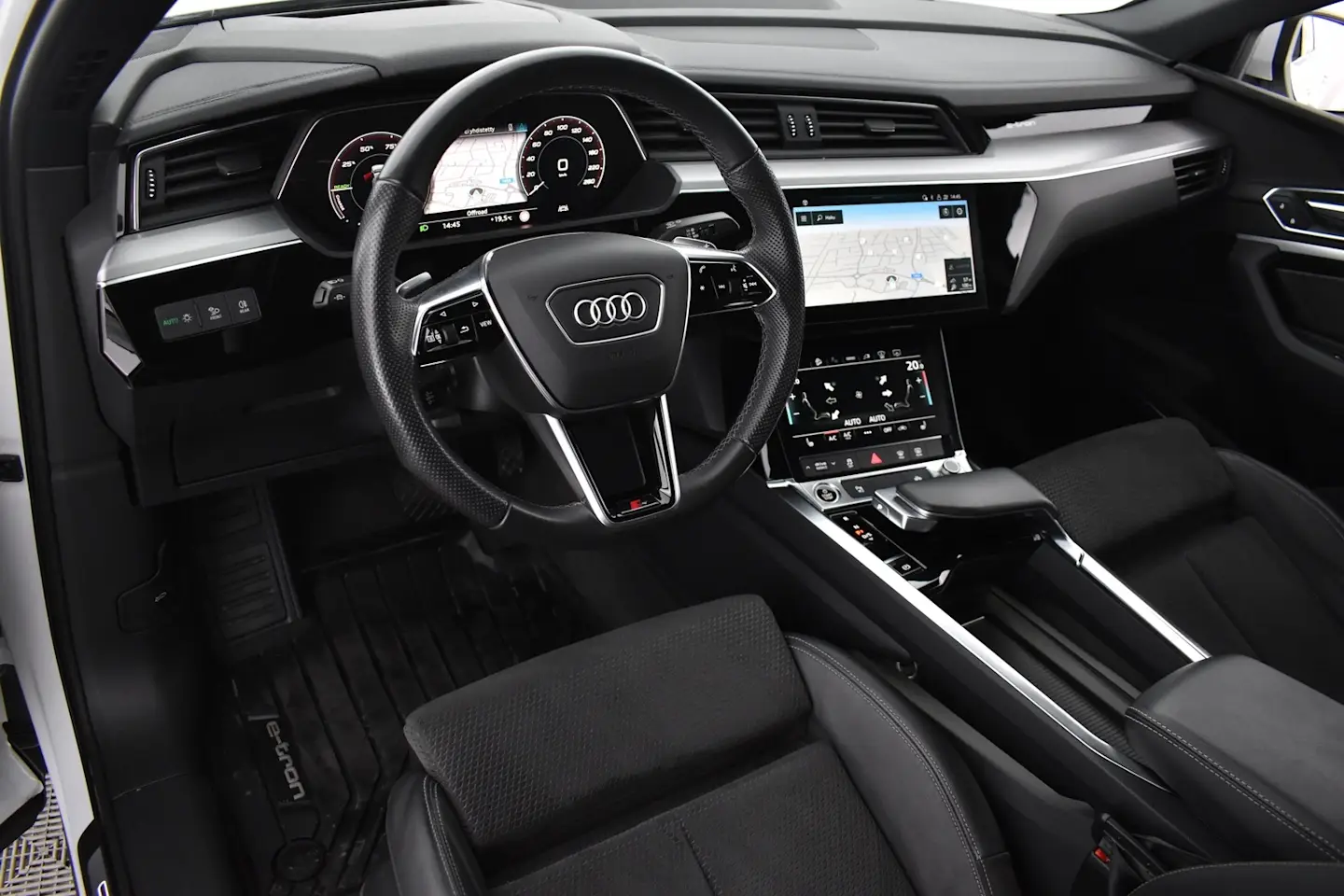 Car Image - e4fNXlC7rOXjMswDuLBOS