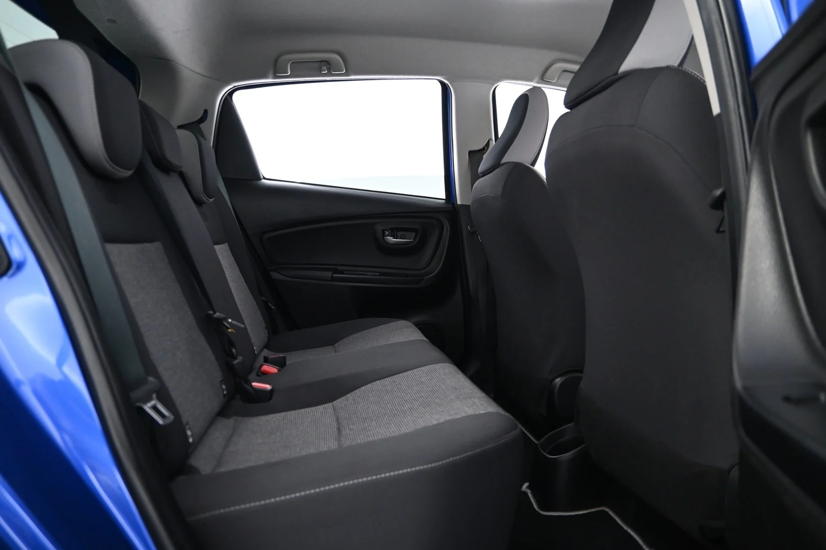 Car Image - 1efoTCRAEaTy5vCrv07D0x