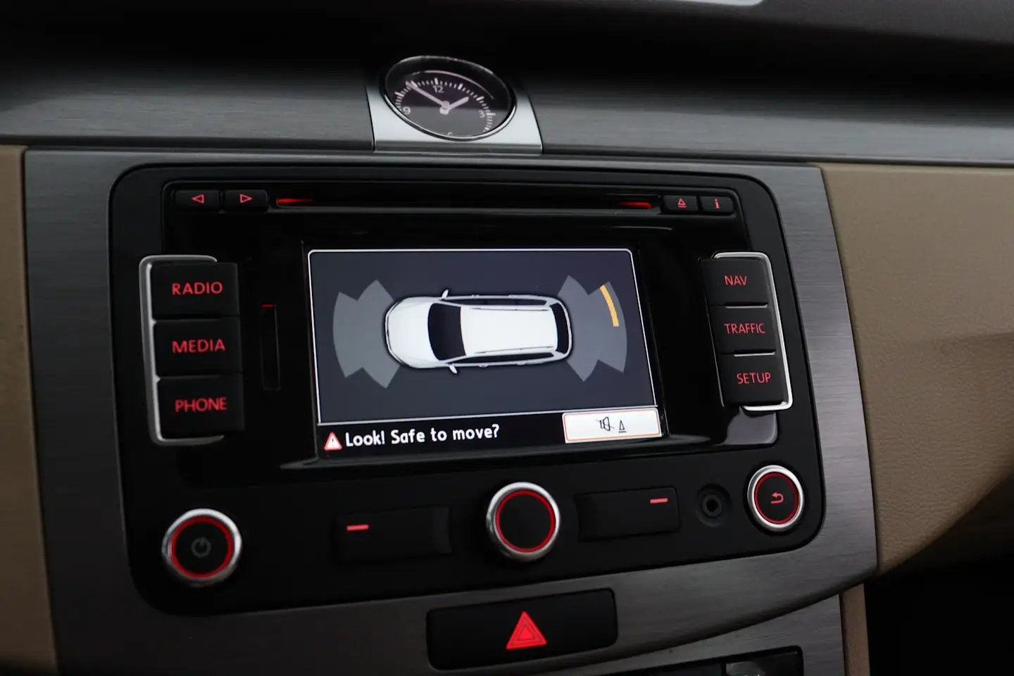 Car Image - 2y7KXgsQRm0F6IZpmLJhQK
