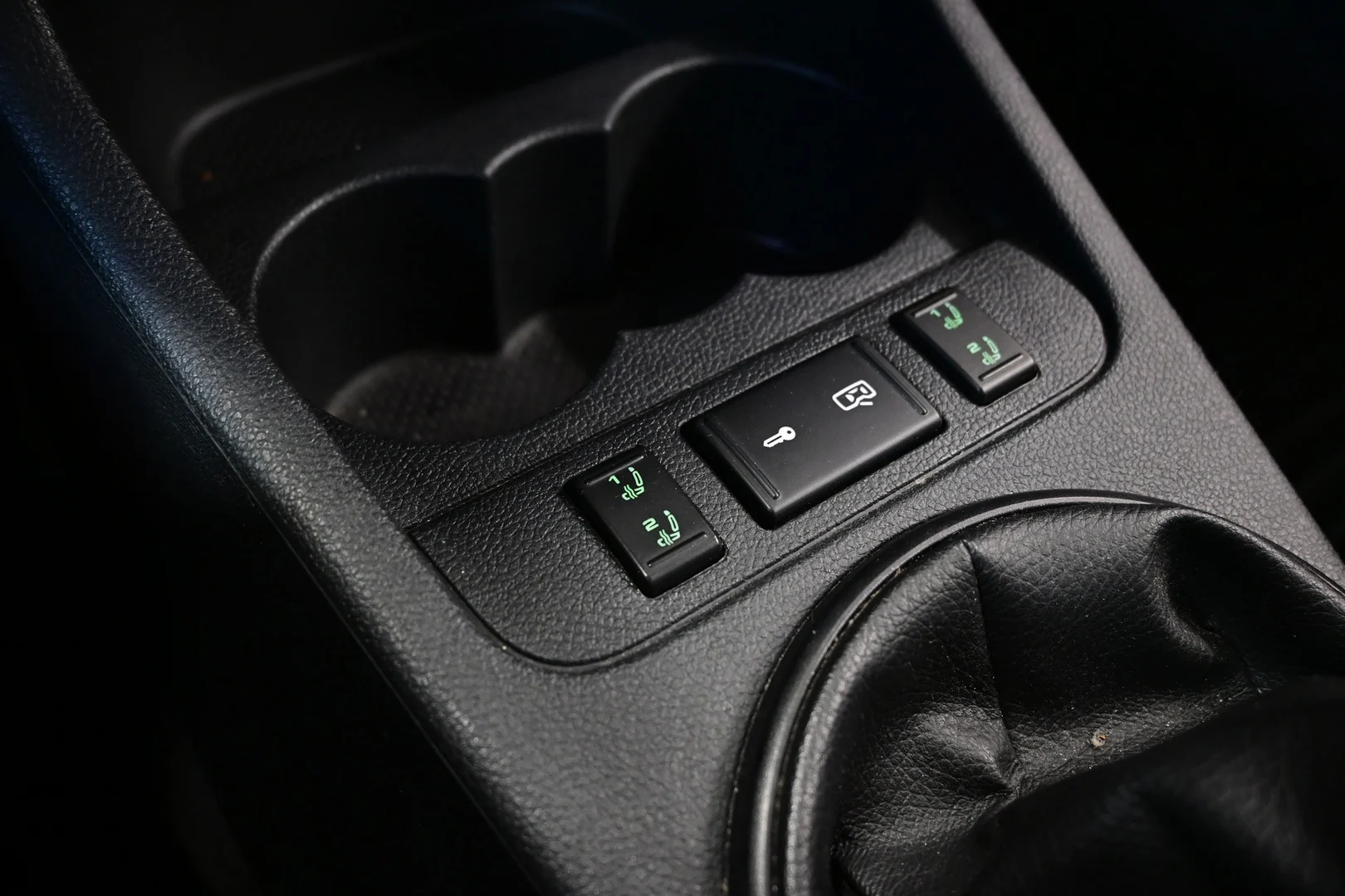 Car Image - 5ZWw5L1aQYIxjL74XygIaX