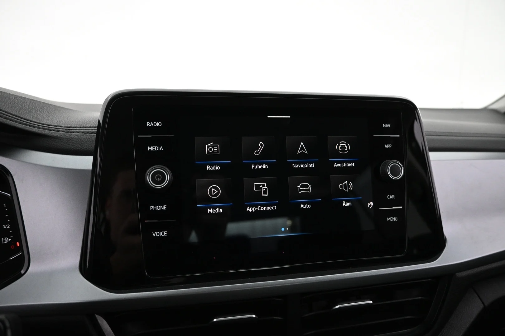 Car Image - 5FjTN7Pzw3DN8T1r8r4niG