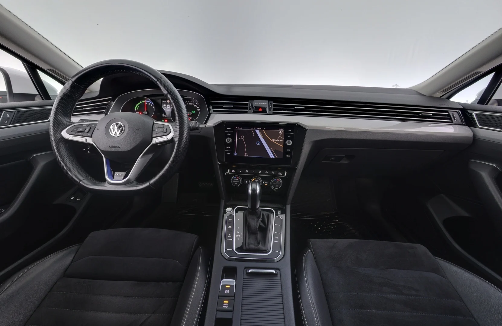 Car Image - 2jrc7XIlo9orceZEa7yOxJ