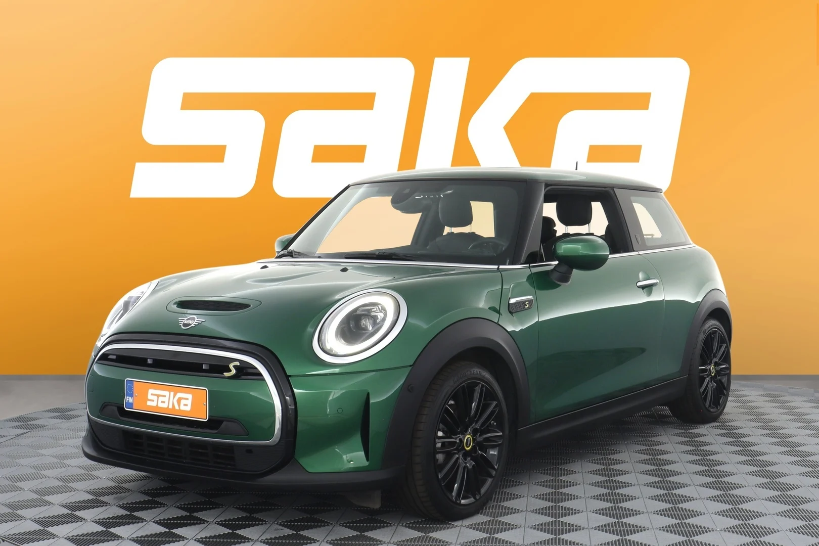 Car Image - 3yTUkap5ZTZK8DpZURYD8L