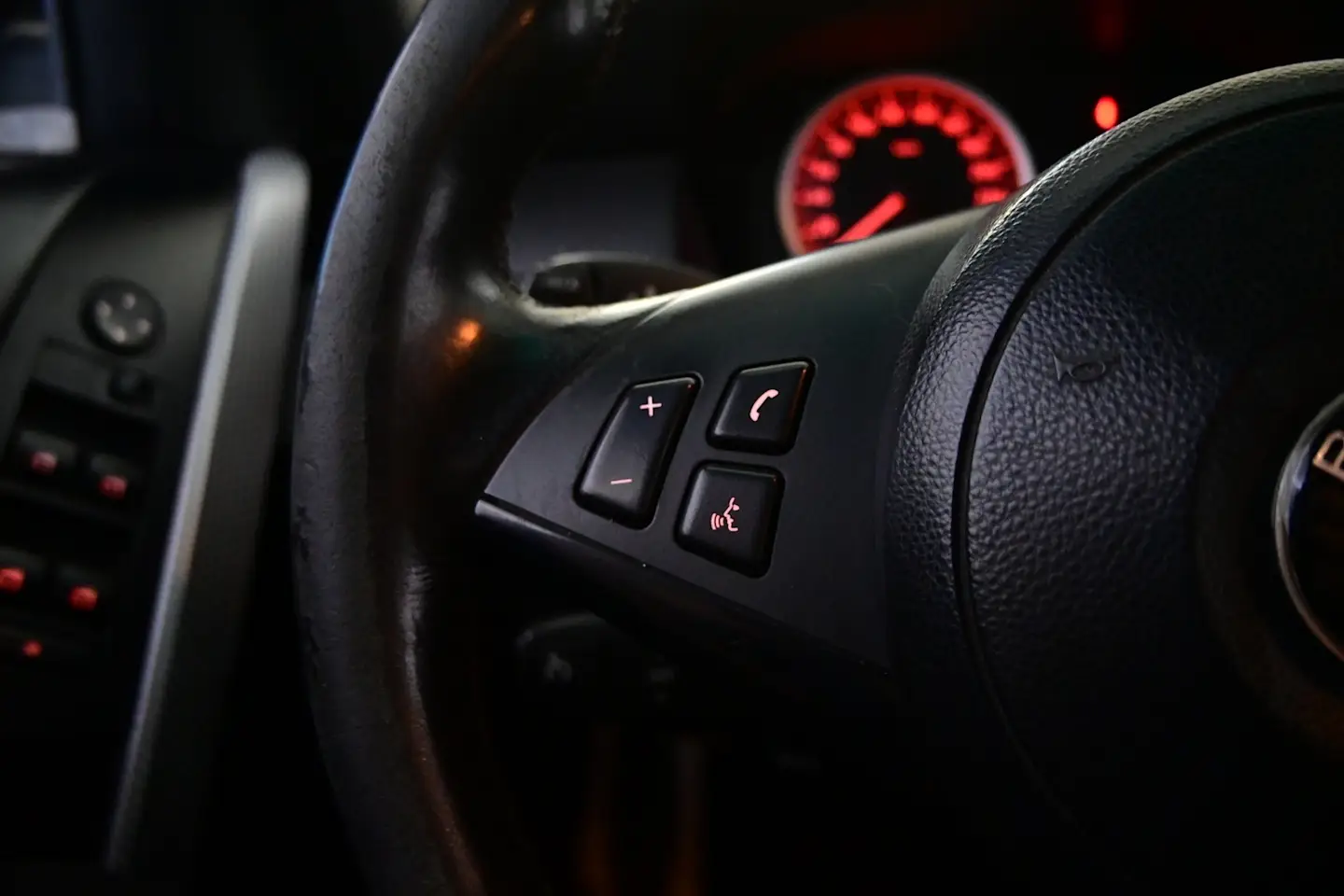 Car Image - 43CxlW2pxClDqSYtwl2olC